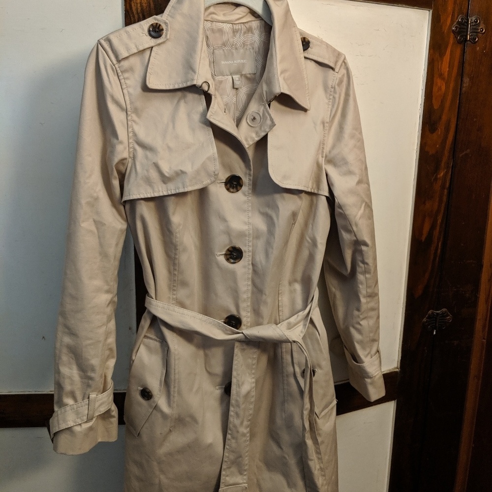 Banana Republic Factory Trench coat